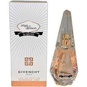 Trouvez votre parfum a rebais sur Le Royaume du parfum. Sélection exclusive de parfums designers authentiques et 100% originaux. Profitez des meilleures offres et des prix imbattables au Canada sur toute notre collection. Expédition rapide garantie par Le Royaume du Parfum.