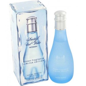 Trouvez votre parfum a rebais sur Le Royaume du parfum. Sélection exclusive de parfums designers authentiques et 100% originaux. Profitez des meilleures offres et des prix imbattables au Canada sur toute notre collection. Expédition rapide garantie par Le Royaume du Parfum.