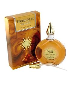 Trouvez votre parfum a rebais sur Le Royaume du parfum. Sélection exclusive de parfums designers authentiques et 100% originaux. Profitez des meilleures offres et des prix imbattables au Canada sur toute notre collection. Expédition rapide garantie par Le Royaume du Parfum.